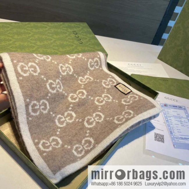 GUCCI Gucci double-sided jacquard classic cashmere scarf - Image 4