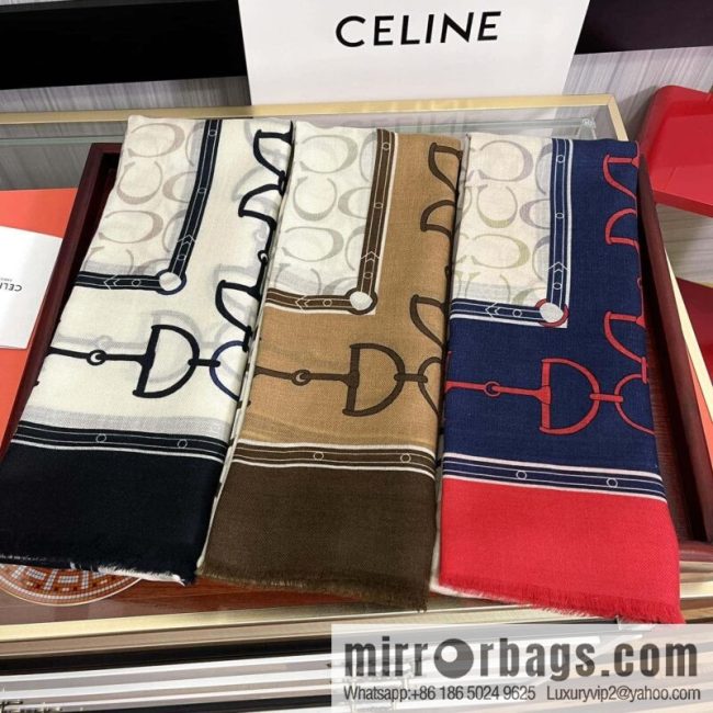 CELINE Ring Fleece