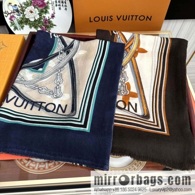 LV Louis Vuitton Double Sided 300 Ring Fleece Long Towel