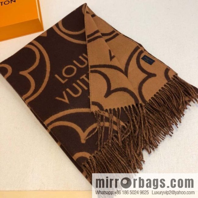LV Louis Vuitton Jacquard Monogram Floral Scarf - Image 2