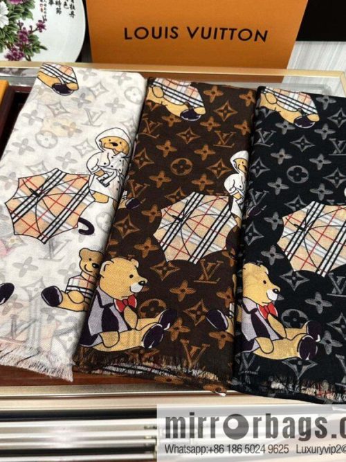 LV Louis Vuitton Bear Paradise Cashmere Scarf
