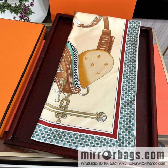 Hermes carriage design silk scarf - Image 4