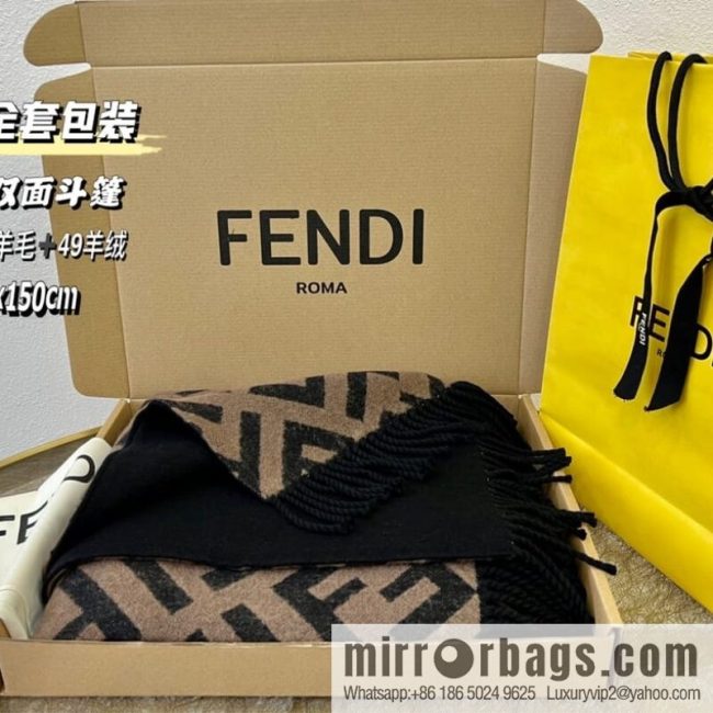 FENDI Fendi large FF pattern double-sided cape FXX715