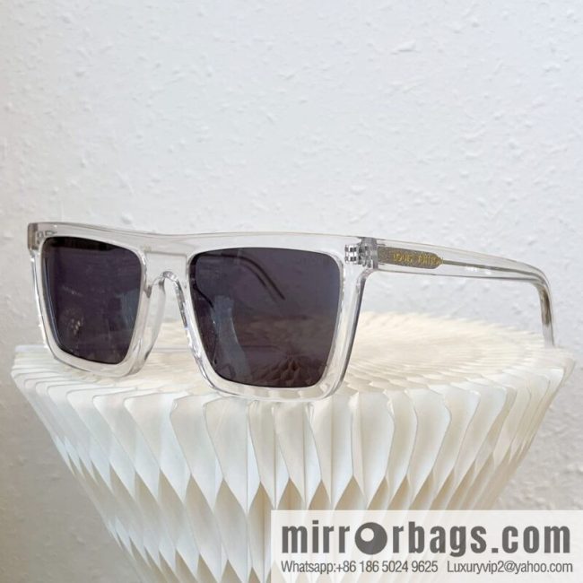 LV Louis Vuitton Square Unisex Sunglasses - Image 2