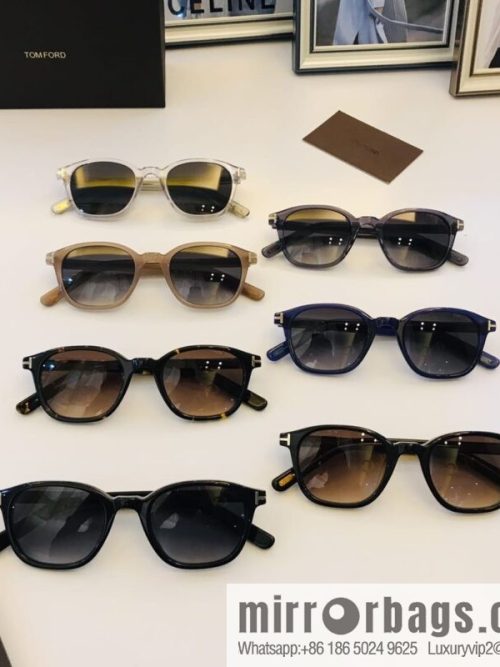 TON FORD Tom Ford Plate Frame Unisex Sunglasses