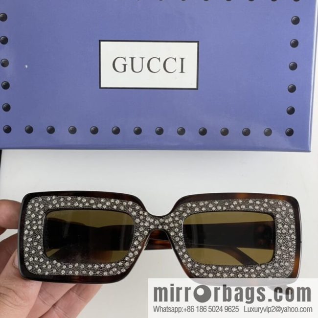 GUCCI Gucci official website catwalk model square frame women\'s sunglasses - Image 2