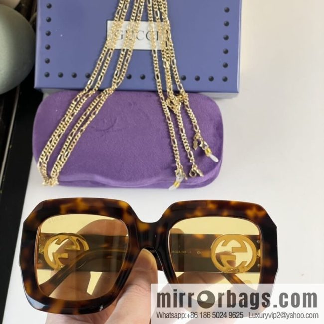 GUCCI Gucci Classic Retro Style Ladies Sunglasses - Image 5