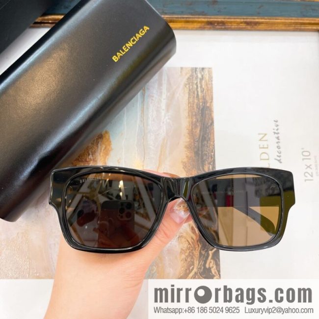 BALENCIAGA Balenciaga square frame unisex sunglasses - Image 6