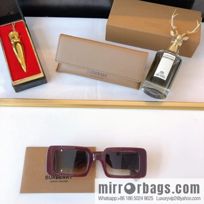 Burberry Burberry Exquisite Square Unisex Sunglasses - Image 6