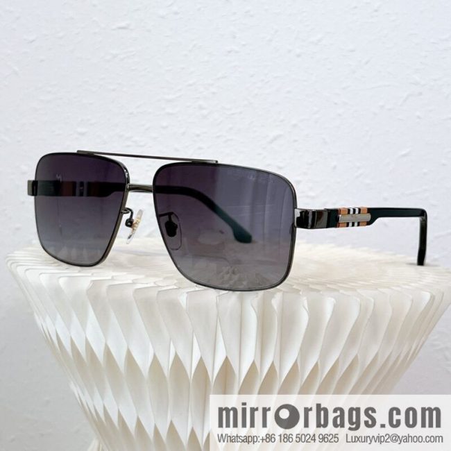 Burberry Burberry Square Unisex Sunglasses - Image 5