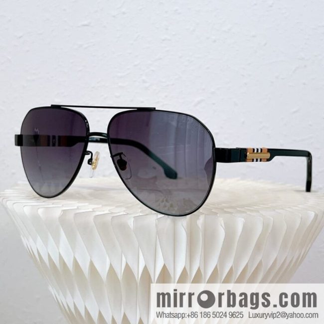 Burberry Oval Frame Unisex Sunglasses - Image 5