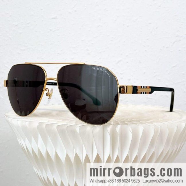 Burberry Oval Frame Unisex Sunglasses - Image 7