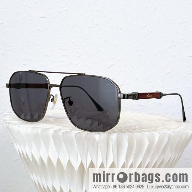 Cartier Metal Box Men\'s Sunglasses - Image 7