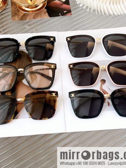 CELINE Celine Arc de Triomphe temple letter logo square sunglasses