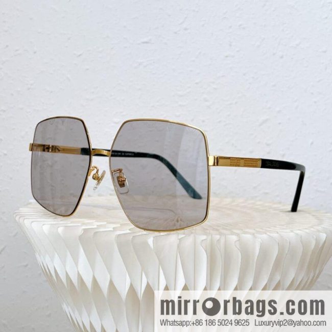 LV Louis Vuitton Metal Large Frame Unisex Sunglasses - Image 2