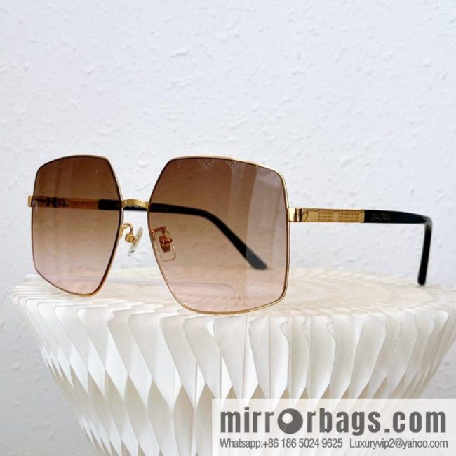 LV Louis Vuitton Metal Large Frame Unisex Sunglasses - Image 4
