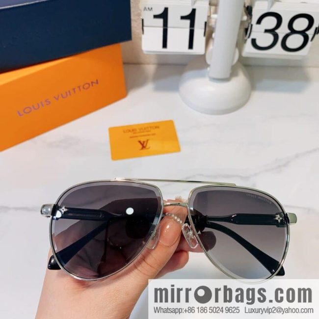 LV Louis Vuitton toad-shaped unisex sunglasses - Image 3