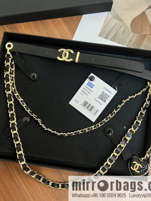 New ☑️ CHANEL Chanel love peach heart black leather rope waist chain belt