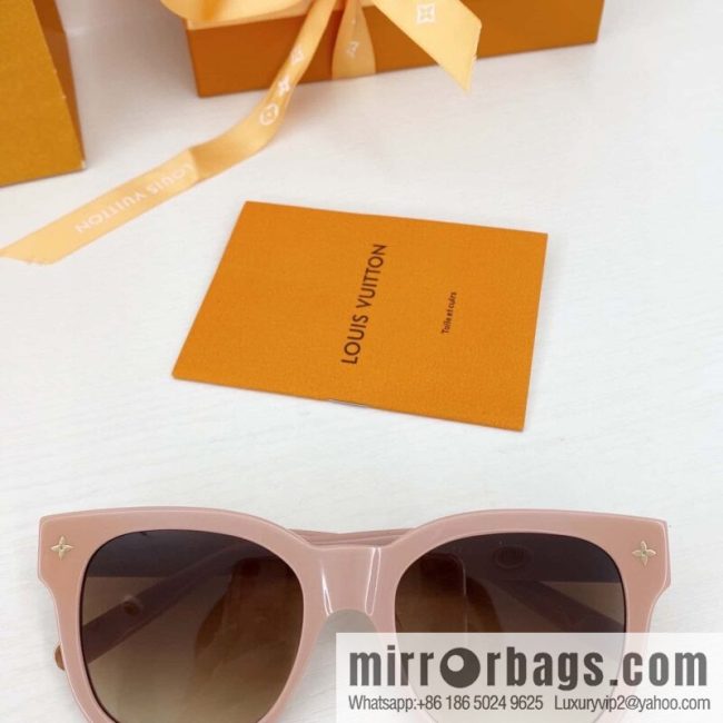 LV Louis Vuitton My Monogram Square Sunglasses - Image 3