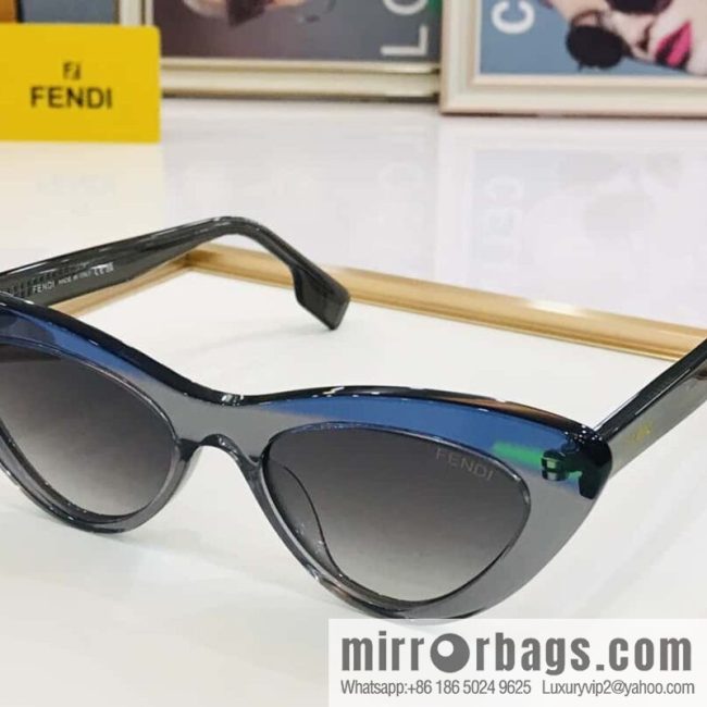 Fendi fashion classic women\'s sunglasses - Image 4