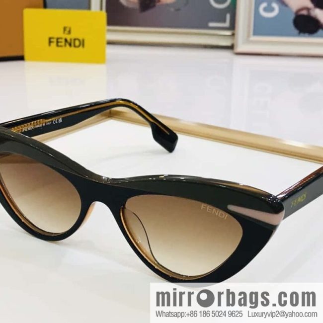 Fendi fashion classic women\'s sunglasses - Image 6