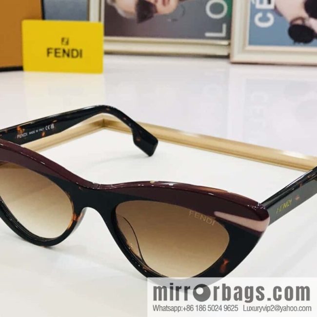 Fendi fashion classic women\'s sunglasses - Image 9