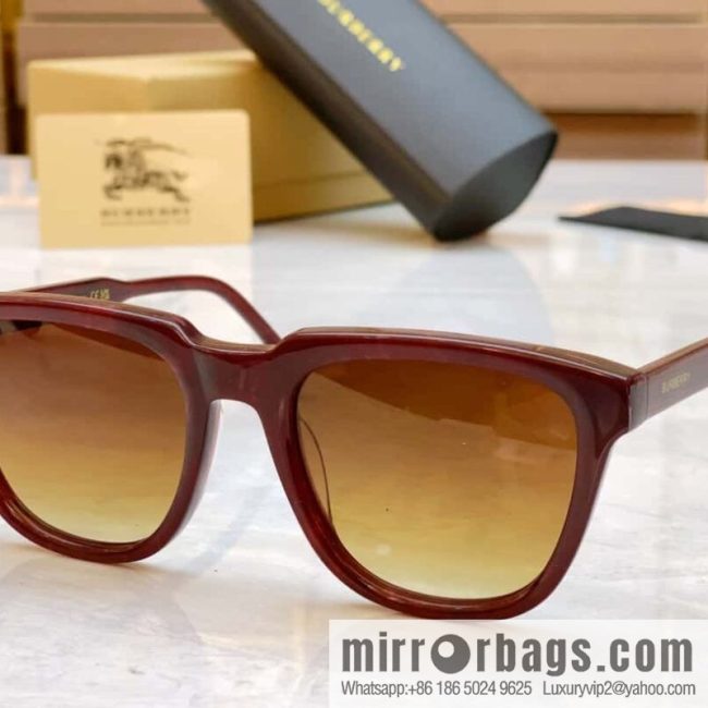 Burberry\'s new unisex sunglasses - Image 3