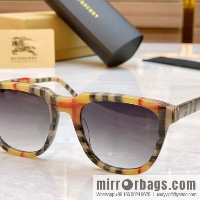 Burberry\'s new unisex sunglasses - Image 5