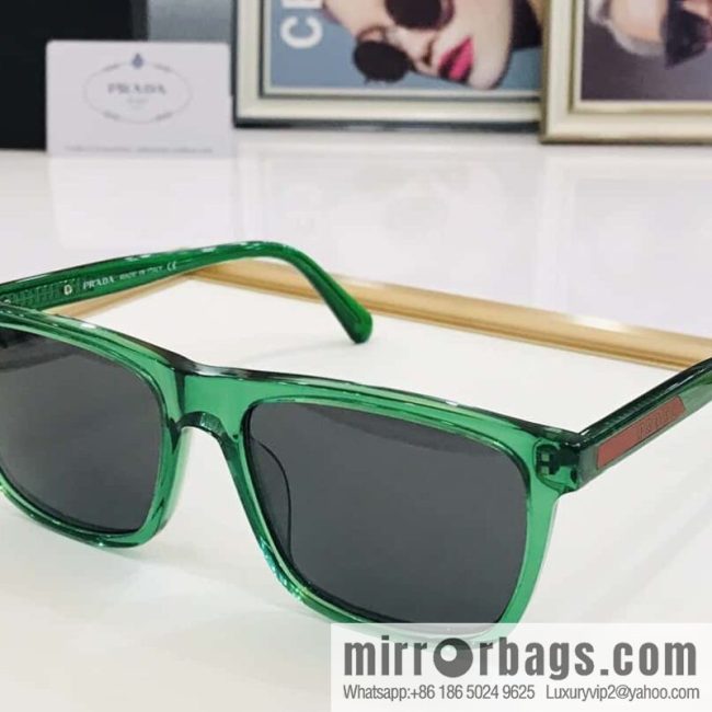 Prada box unisex sunglasses - Image 4