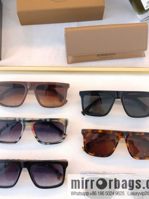 Burberry Burberry Square Unisex Sunglasses