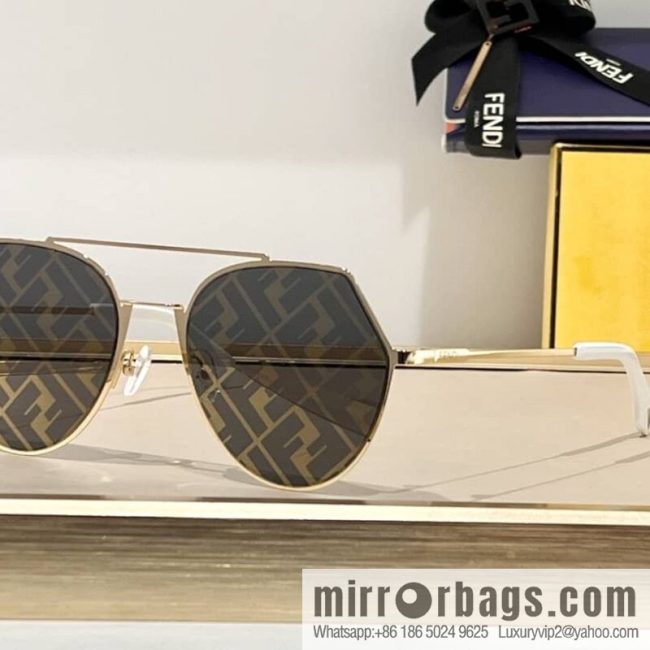 Fendi irregular metal frame unisex sunglasses - Image 2