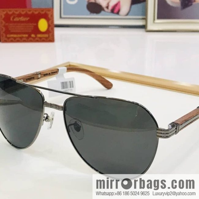 Cartier Wooden Temple Men\'s Sunglasses - Image 3
