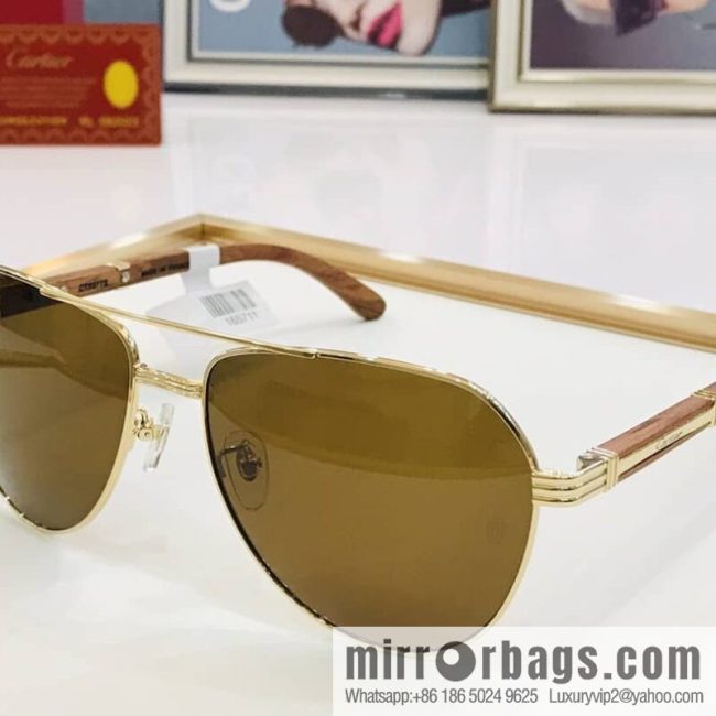Cartier Wooden Temple Men\'s Sunglasses - Image 4