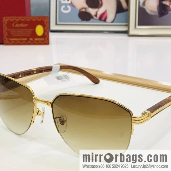 Cartier Wooden Temple Men\'s Sunglasses - Image 3