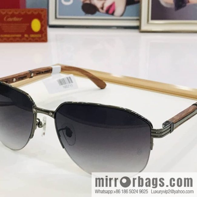 Cartier Wooden Temple Men\'s Sunglasses - Image 6