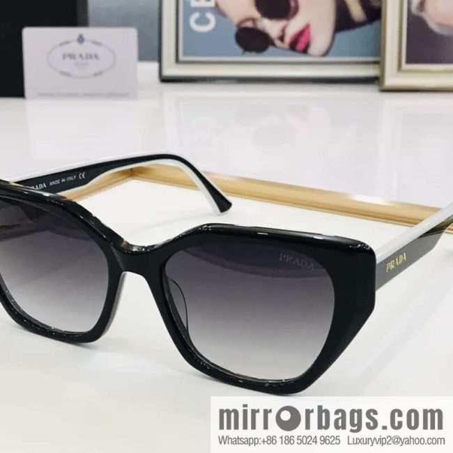 Prada large frame unisex sunglasses - Image 2