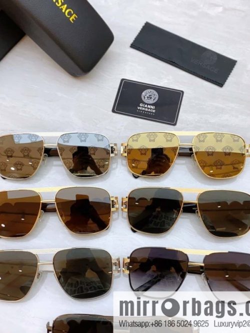 VERSACE Versace\'s new unisex sunglasses