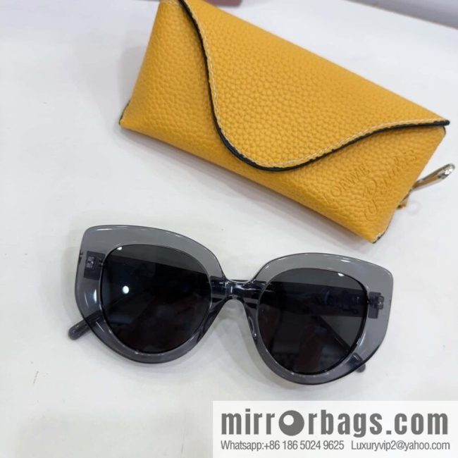 LOEWE Square Unisex Sunglasses - Image 3