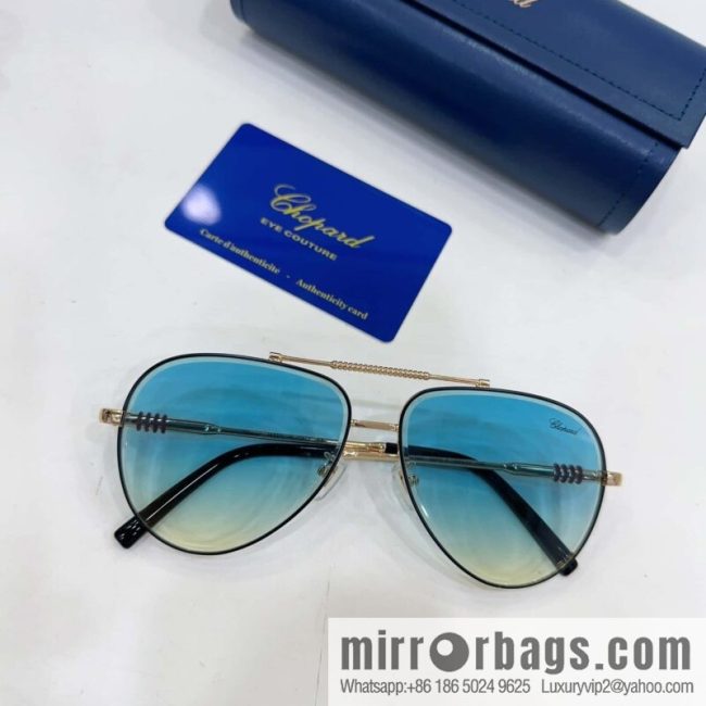 Chopard Round Frame Unisex Sunglasses - Image 8