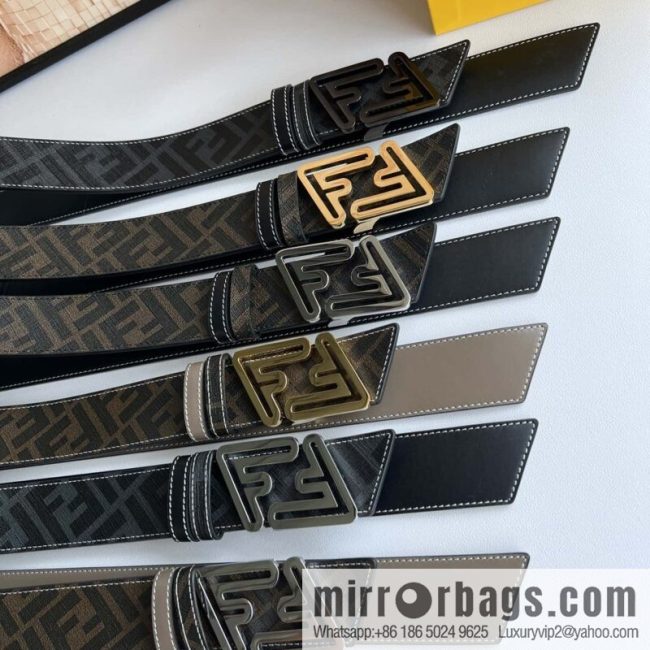 Fendi\'s latest extraordinary creative gradual change printing double FF cowhide belt