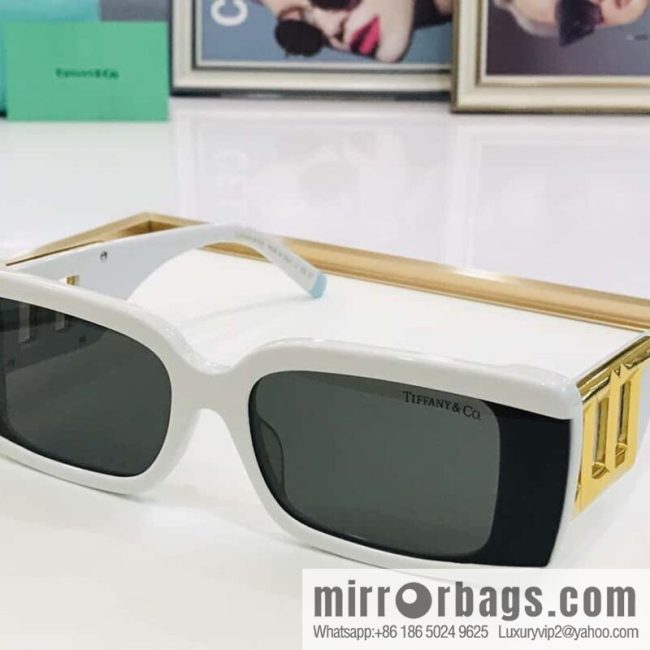 Tiffany & CO. Tiffany Fashion Sunglasses Holder Sunglasses - Image 6