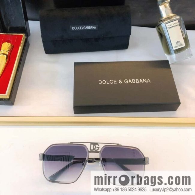 DOLCE & GABBANA Dolce & Gabbana Irregular Frame Sunglasses - Image 7