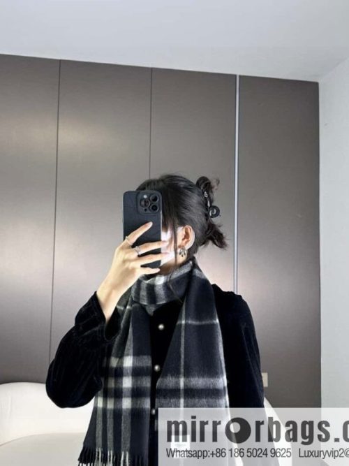 Burberry Burberry 2023 ace word-of-mouth burberry deep water ripple classic cashmere plaid scarf