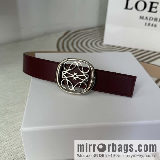 LOEWE Luo Yiwei\'s new belt smooth cow leather double-sided belt 2.8CM. - Image 3