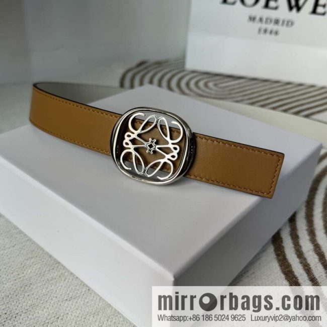 LOEWE Luo Yiwei\'s new belt smooth cow leather double-sided belt 2.8CM. - Image 7