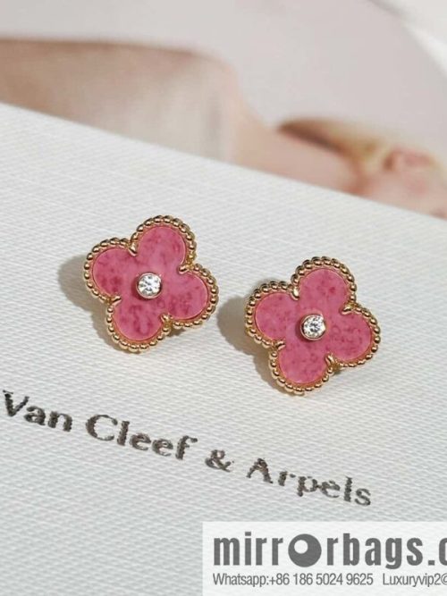 ❗️New ❗️ ☀️ Van Cleef & Arpels Natural Rose Graystone Earrings