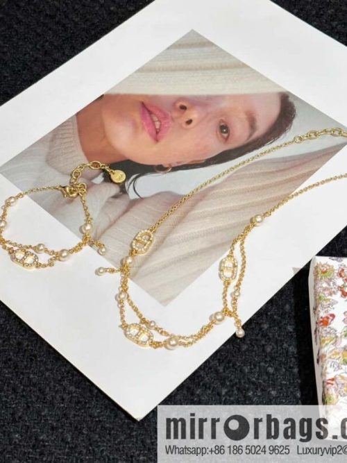 New ☑️ DIOR Dior Pearl CD Bracelet Necklace