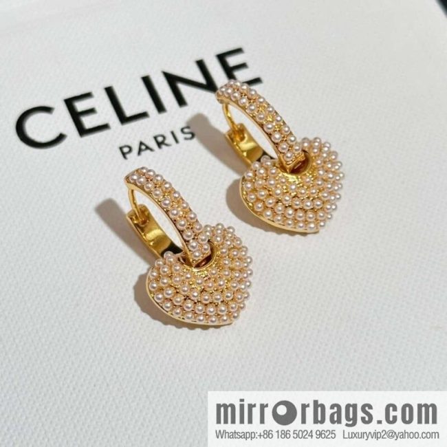 ❗️New ❗️ ☀️ original order ☀️ new ☑️ Celine Celine simple wind pearl peach heart love stud earrings ☀️