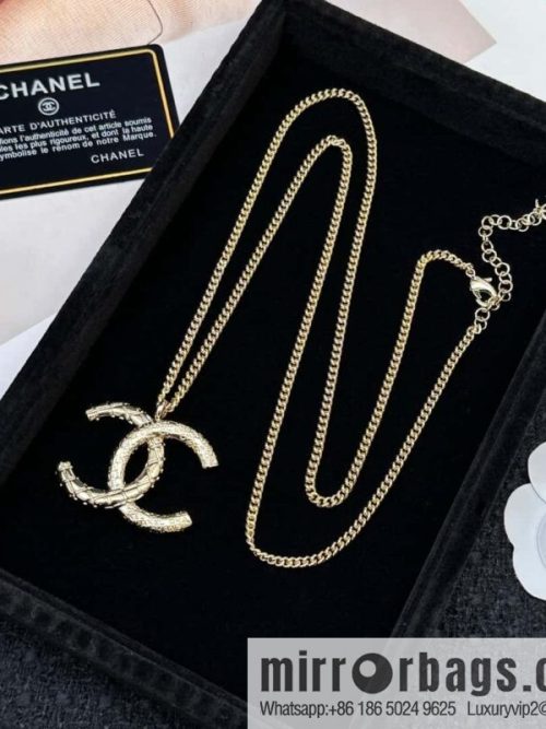 ❗️New ❗️ Chanel necklace ☀️ new ☑️ Chanel double c diamond necklace sweater chain ☀️