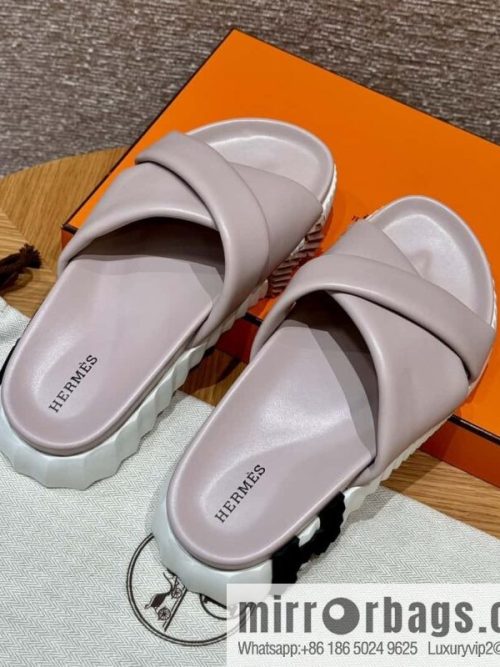 Hermès 086/Infra/Sports slippers, lambskin/lambskin ceramic powder/94/Terre Cuite